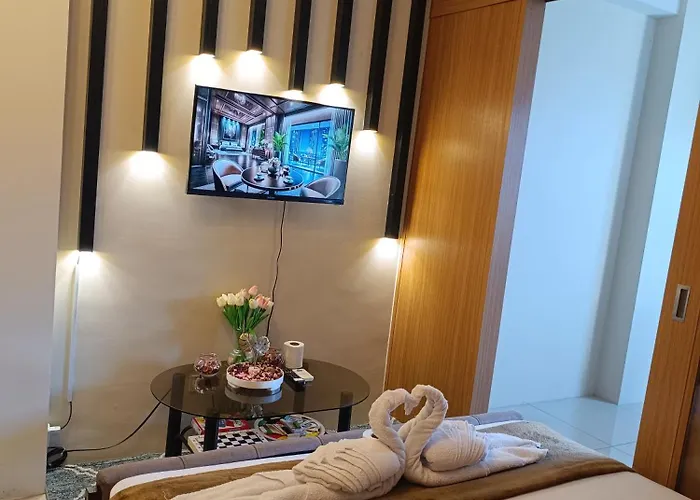 Апартаменты Tourist Staycation By Jaja *